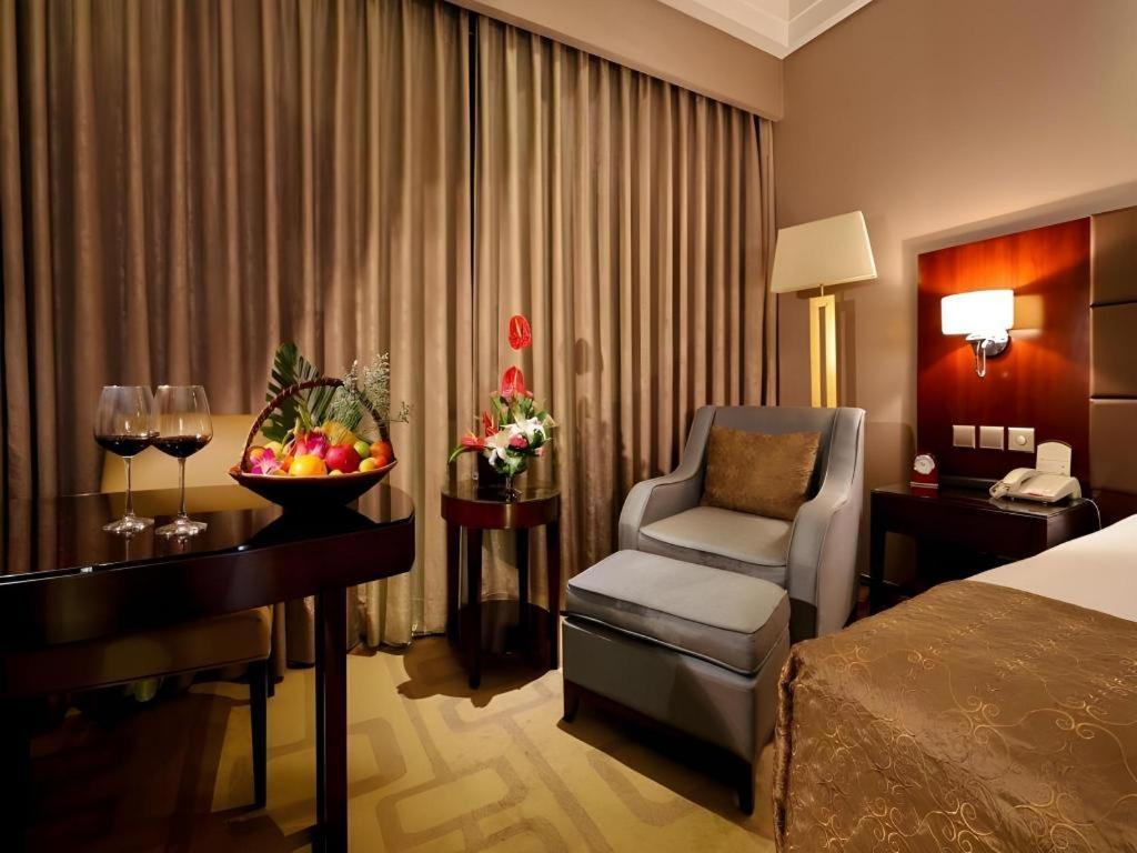 Wenzhou Kinho Narada Hotel Bagian luar foto